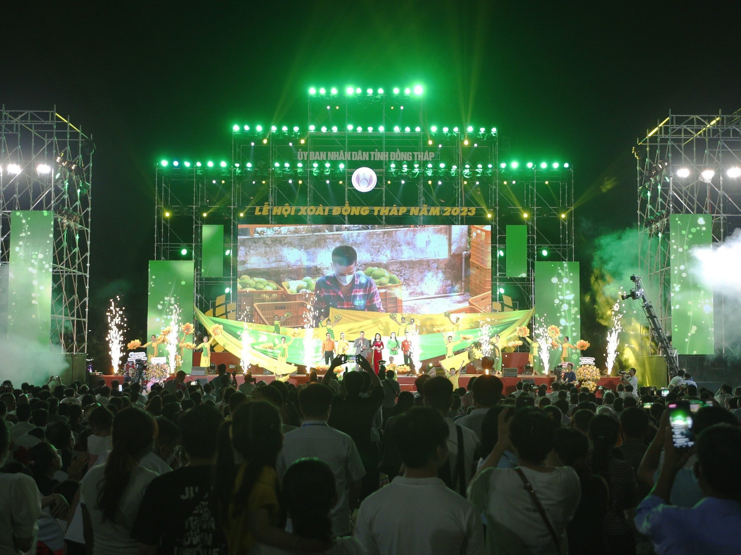 khai mạc lễ hội xoài